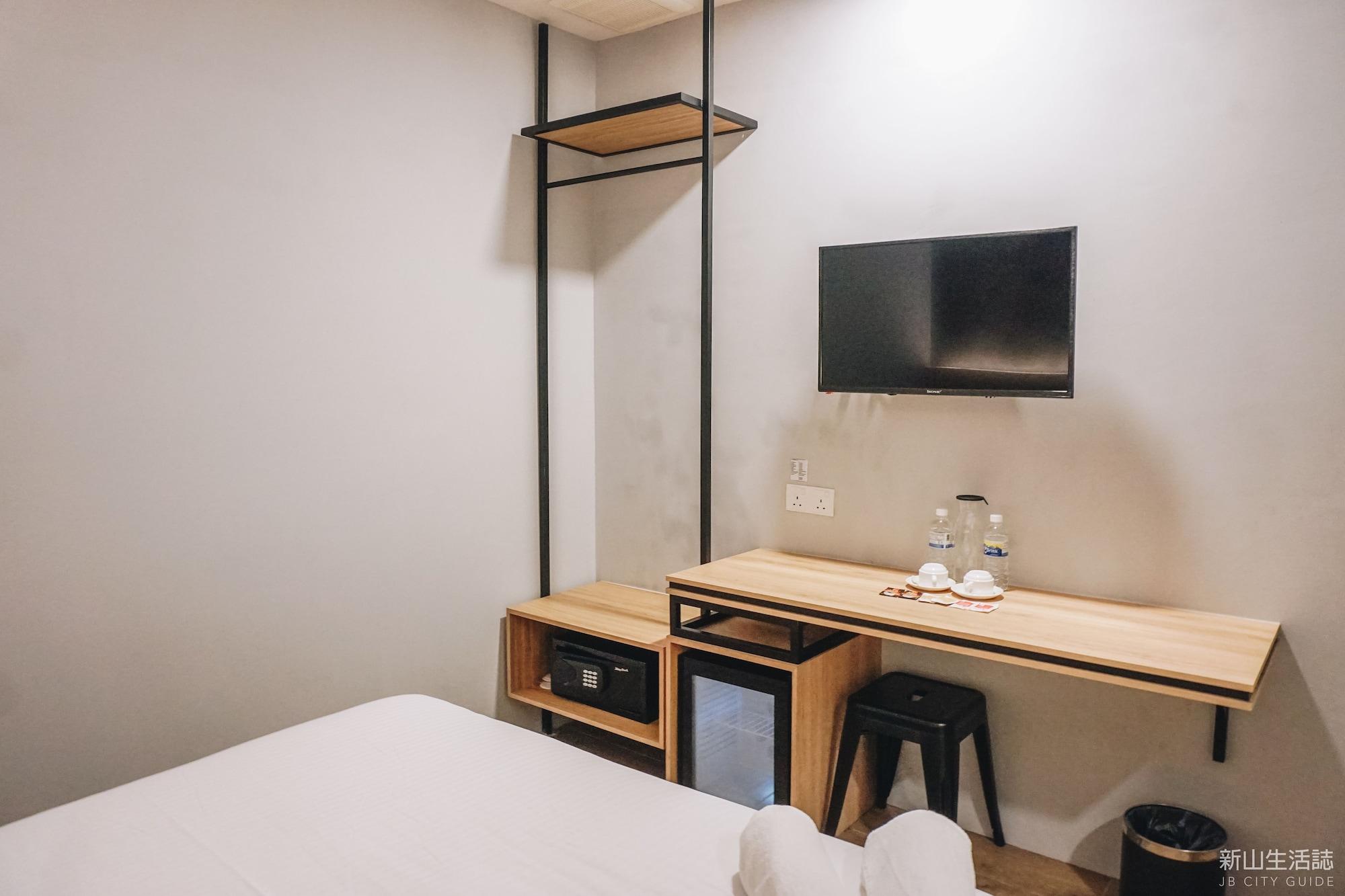Hotel Ciq, Jalan Trus Johor Bahru Exterior photo