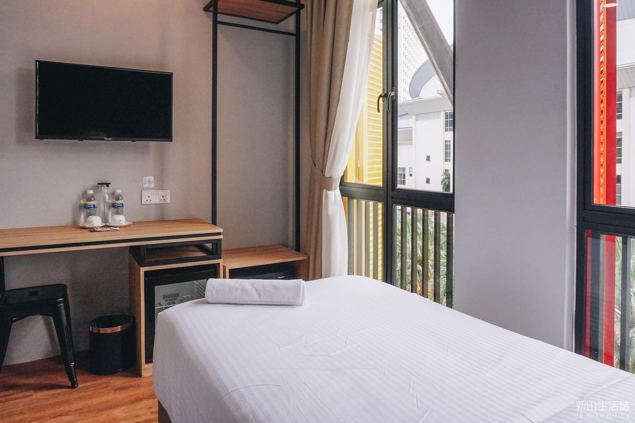 Hotel Ciq, Jalan Trus Johor Bahru Exterior photo